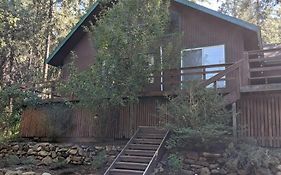 Pierce'S Cabin